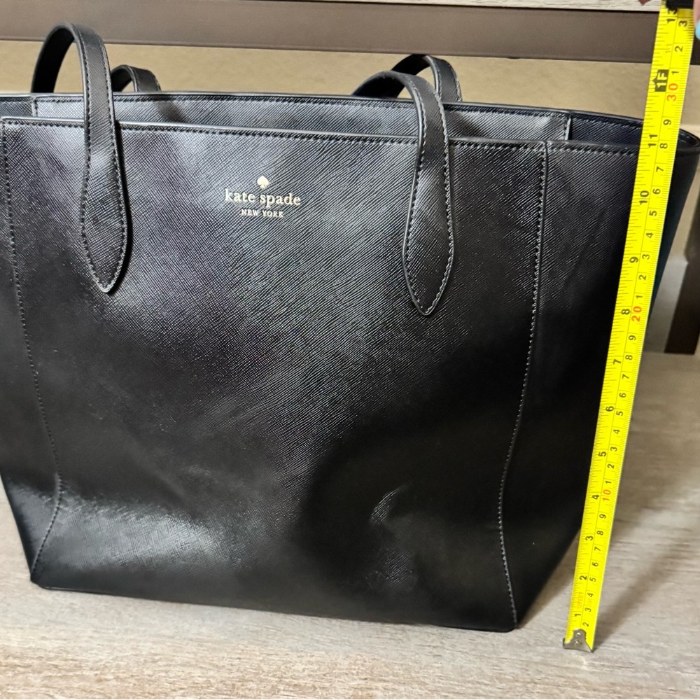 Kate Spade Black Dana Saffiano PVC tote with matching Madison wallet - Picture 2 of 16